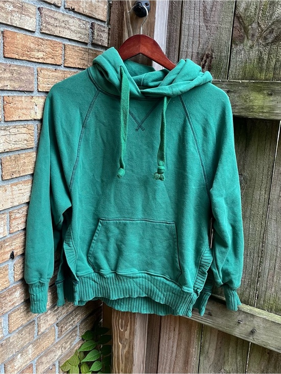 American Eagle Outfitters Tops - American Eagle Outfitters Green Crewneck Hoodie Sweatshirt